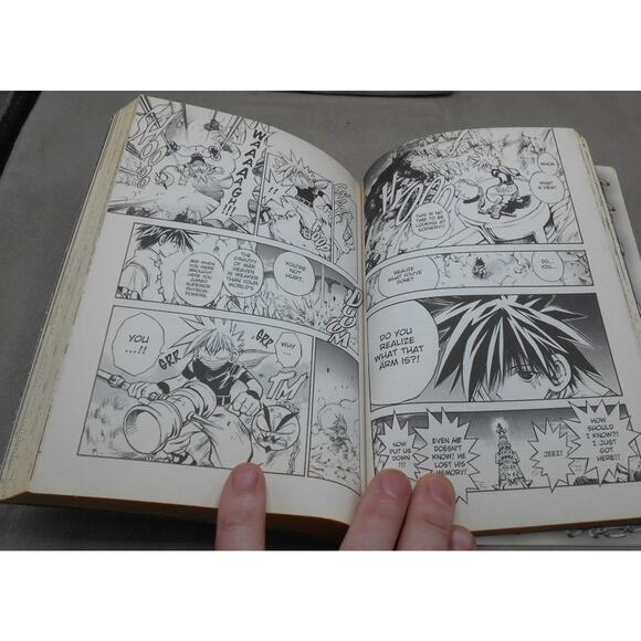 Mär Marchen Awakens Romance Vol 2 English Manga by Nobuyuki Anzai 2005 VIZ - Picture 6 of 8